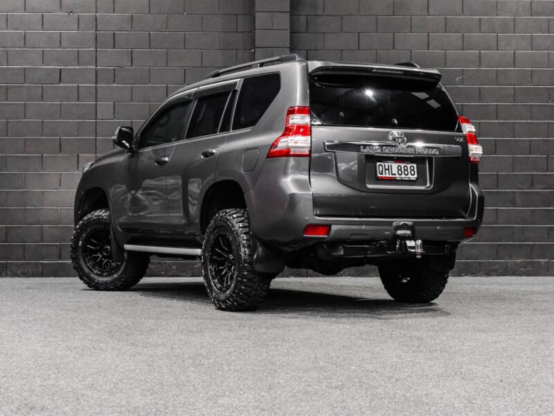 Vehicle Gallery Image