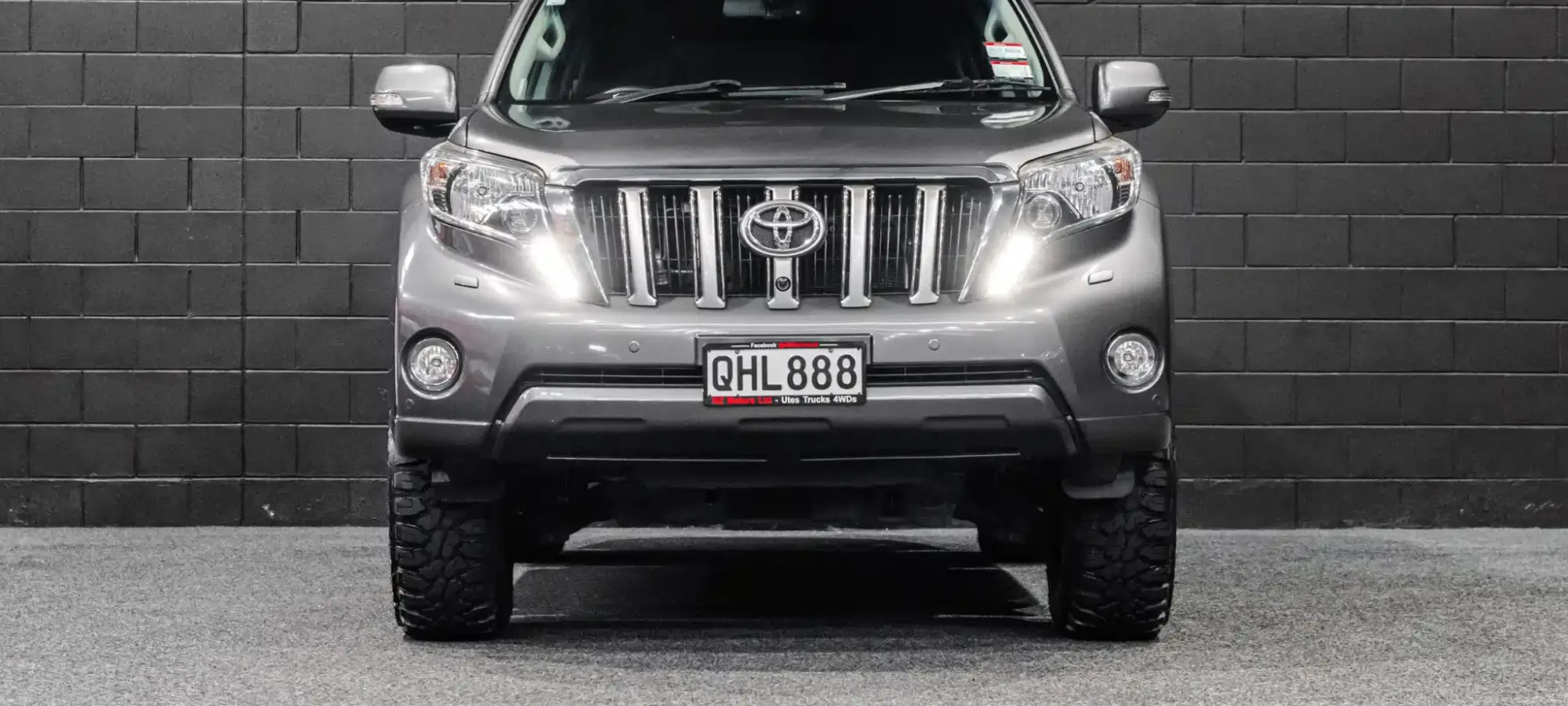 Vehicle Gallery Image