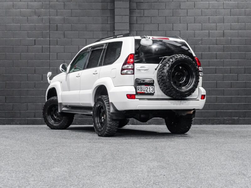 Vehicle Gallery Image