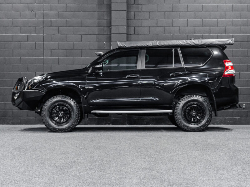 Vehicle Gallery Image