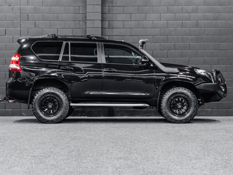 Vehicle Gallery Image