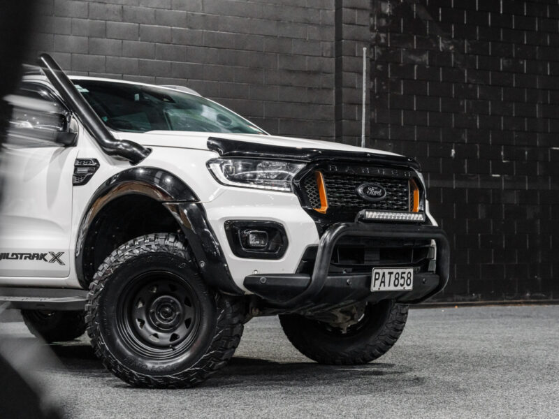 Vehicle Gallery Image