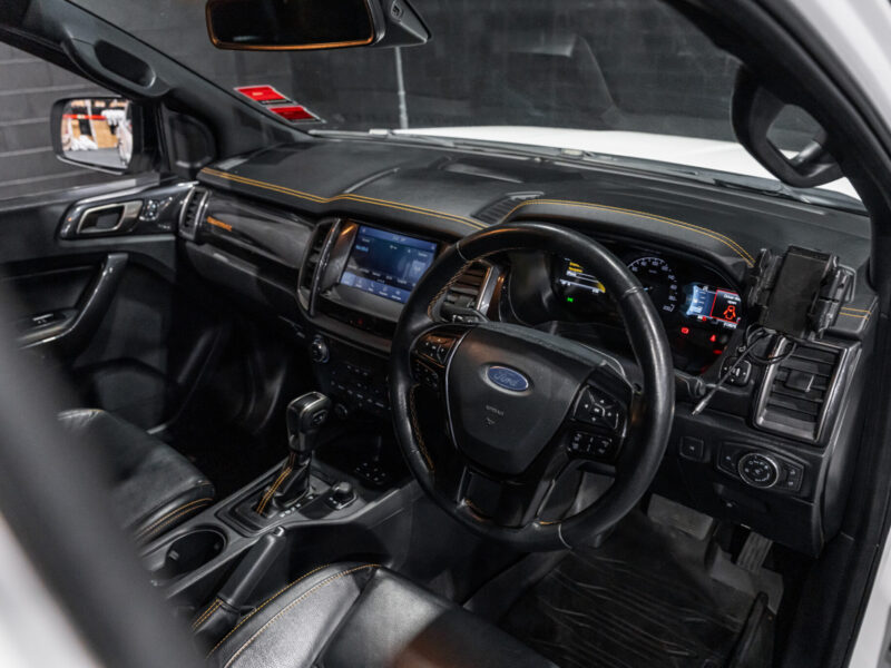 Vehicle Gallery Image