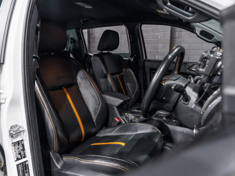 Vehicle Gallery Image
