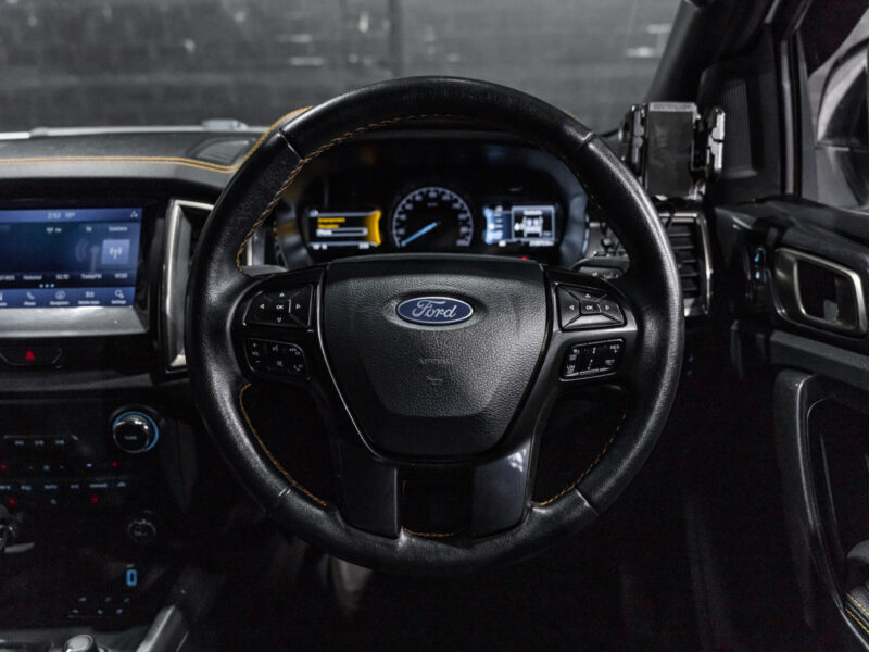 Vehicle Gallery Image