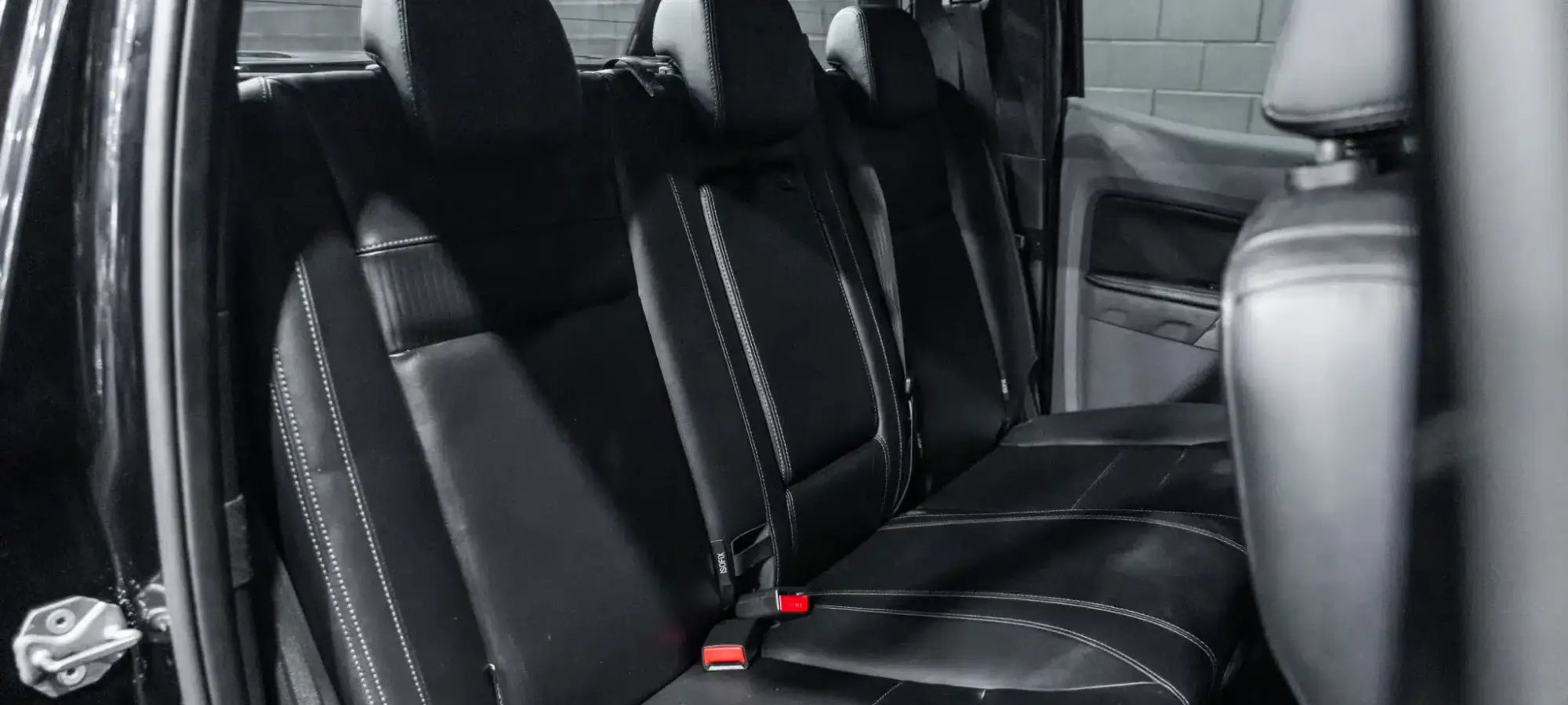 Vehicle Gallery Image