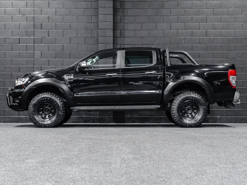Vehicle Gallery Image
