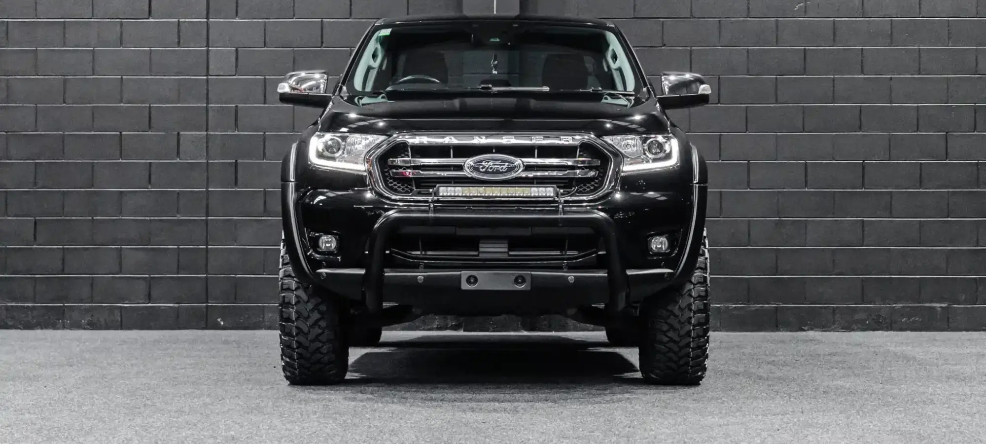Vehicle Gallery Image