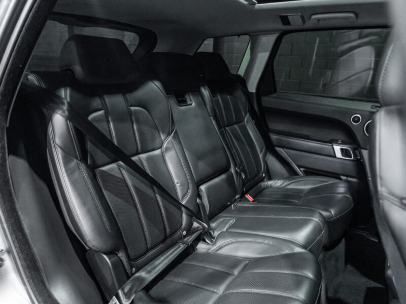 Vehicle Gallery Image