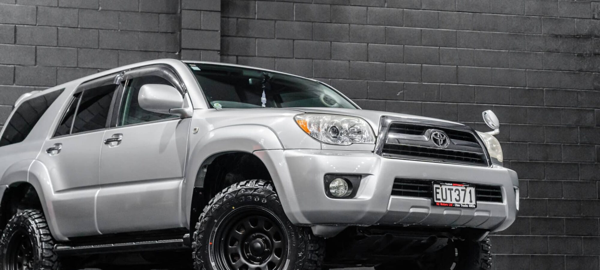 Vehicle Gallery Image