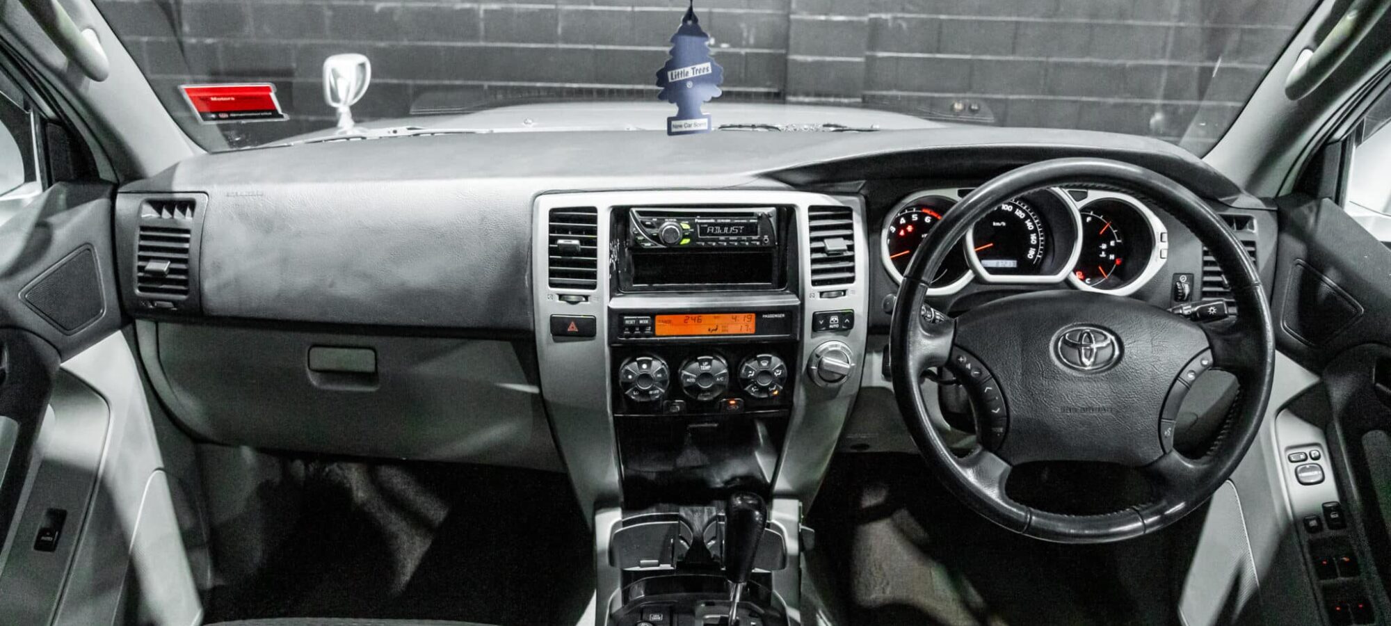 Vehicle Gallery Image