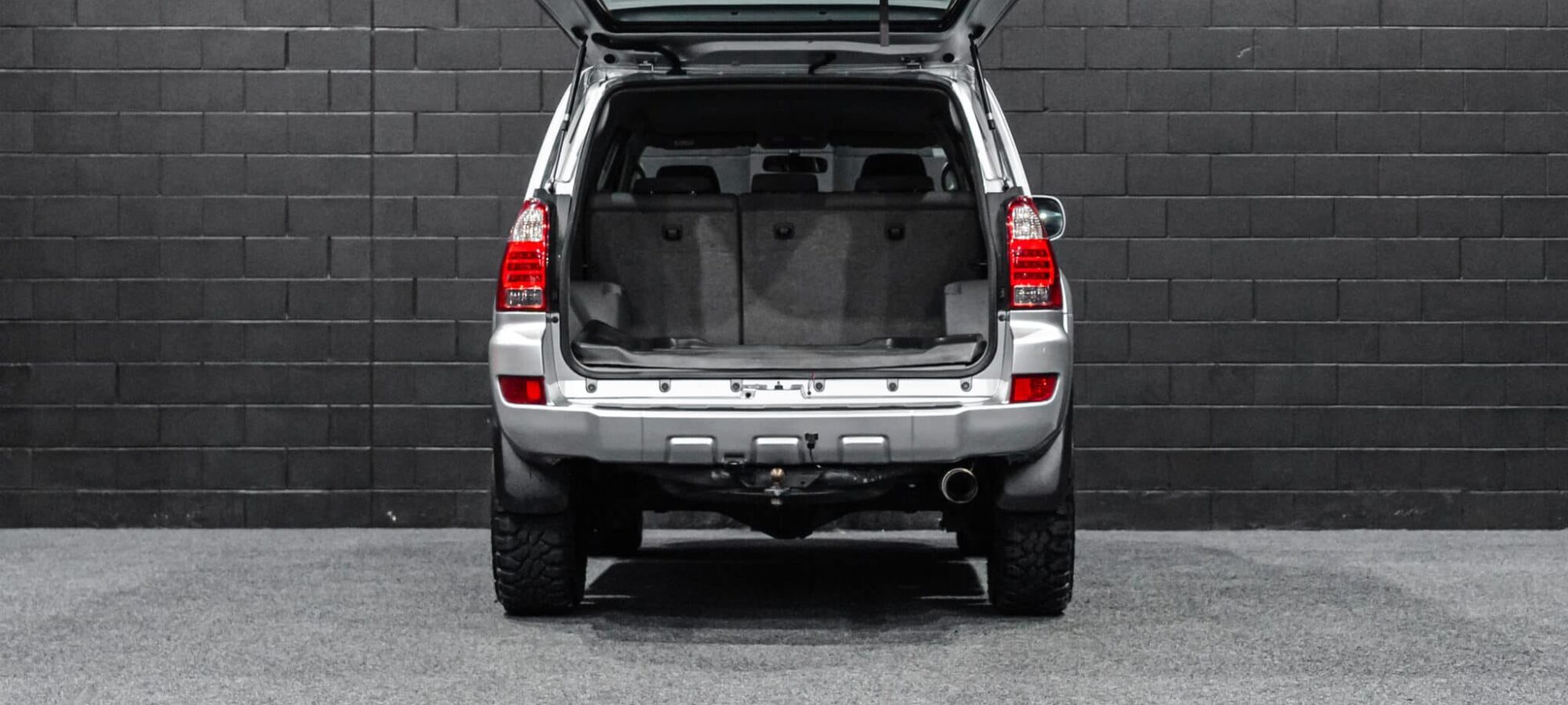 Vehicle Gallery Image