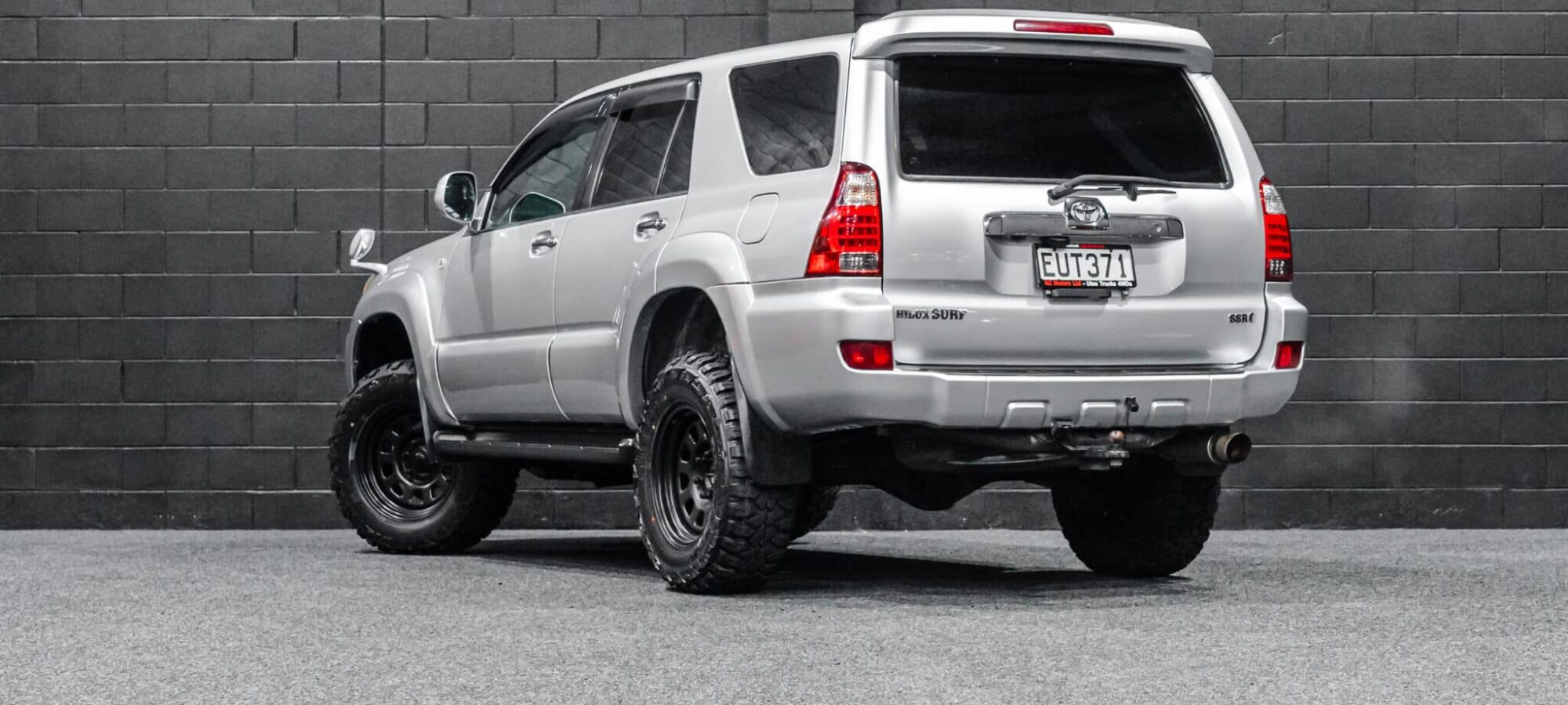 Vehicle Gallery Image