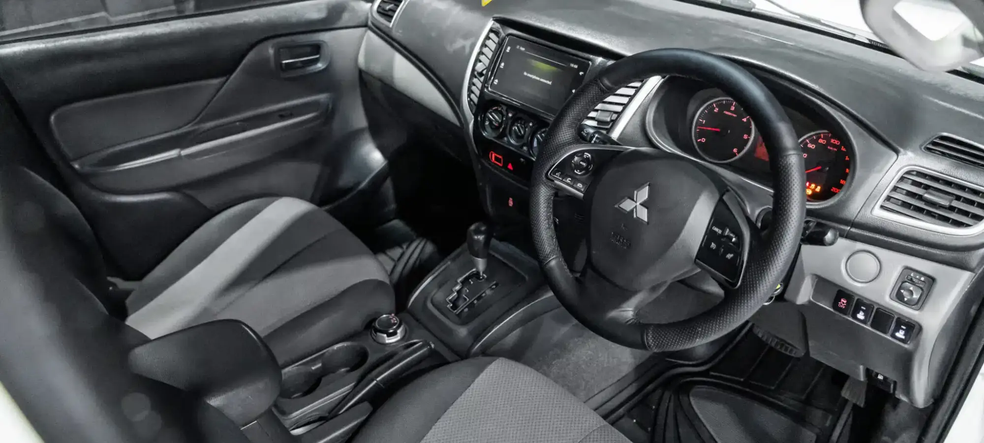 Vehicle Gallery Image
