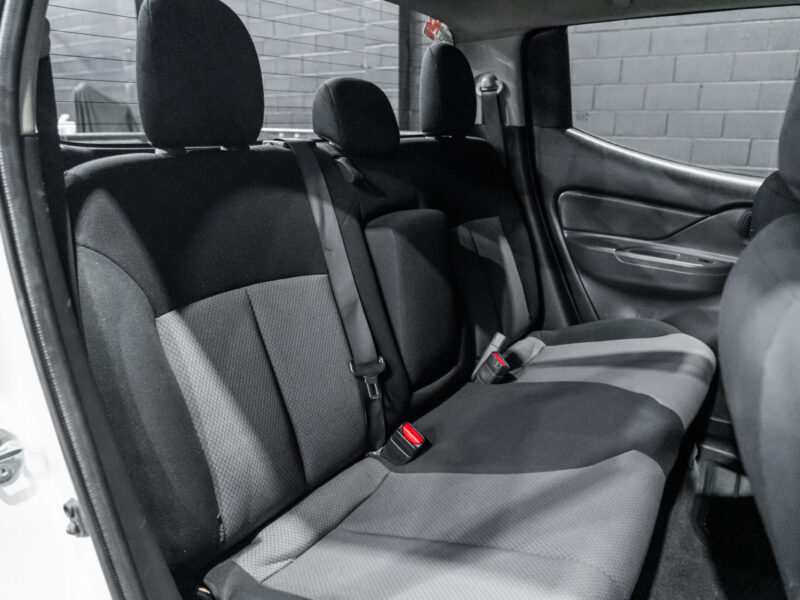 Vehicle Gallery Image