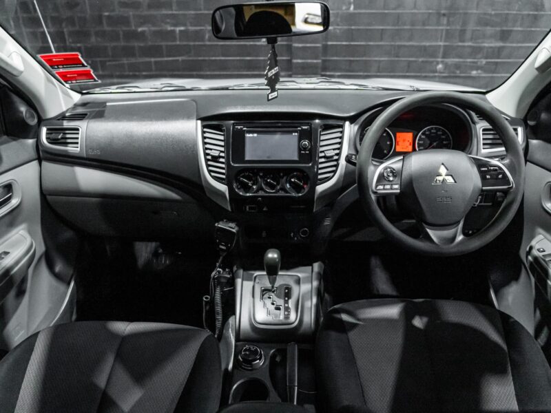 Vehicle Gallery Image