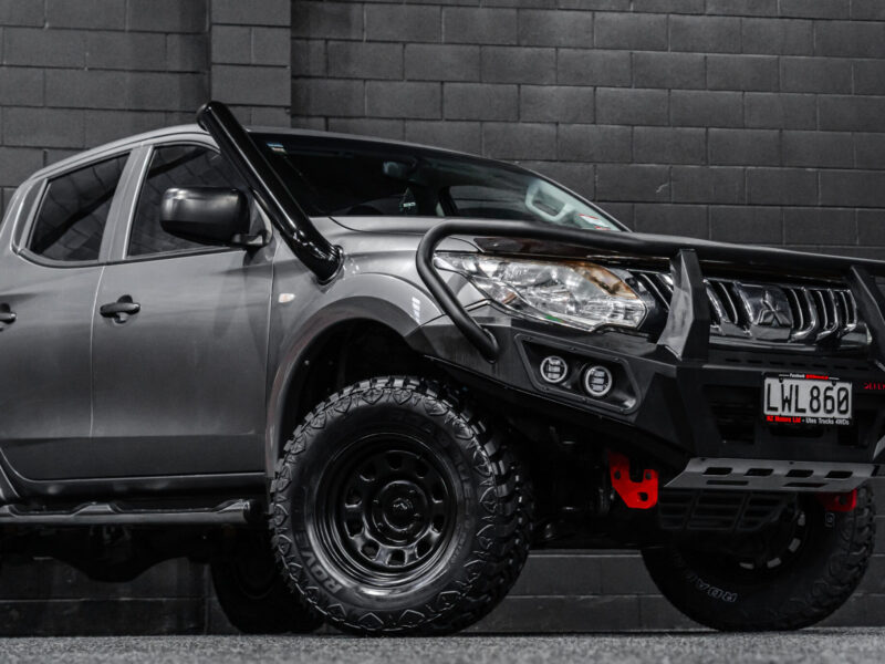 Vehicle Gallery Image