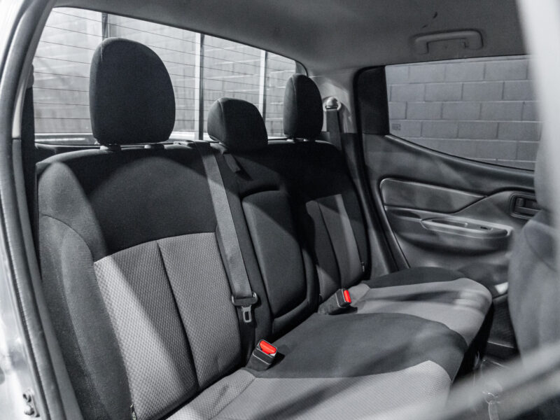Vehicle Gallery Image