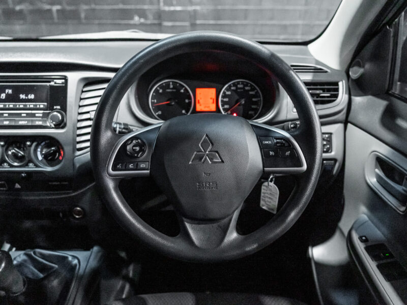 Vehicle Gallery Image