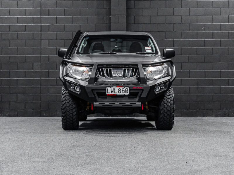 Vehicle Gallery Image