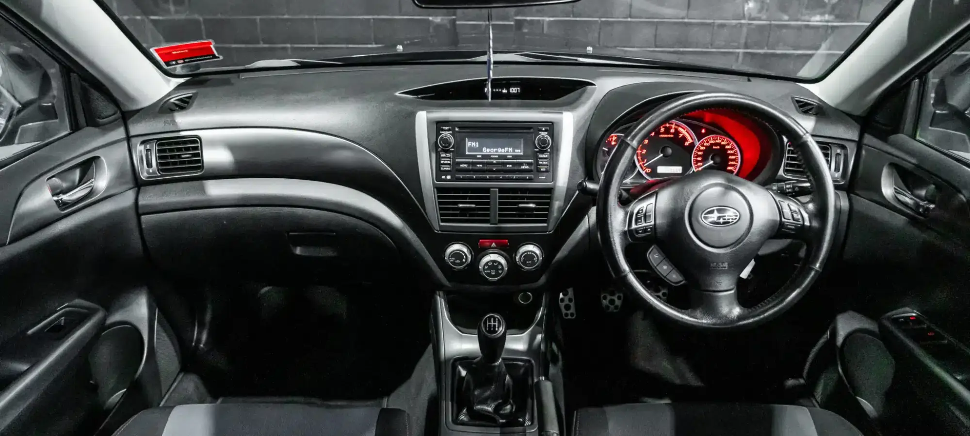 Vehicle Gallery Image