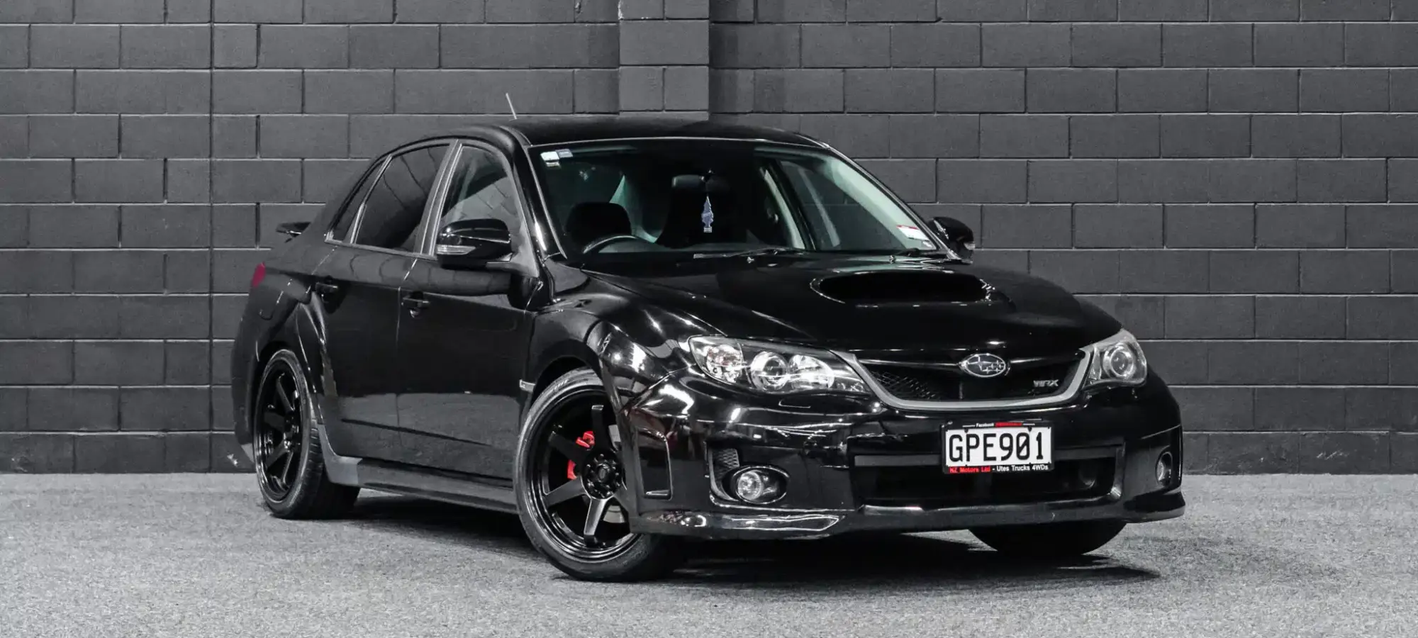 Vehicle Gallery Image