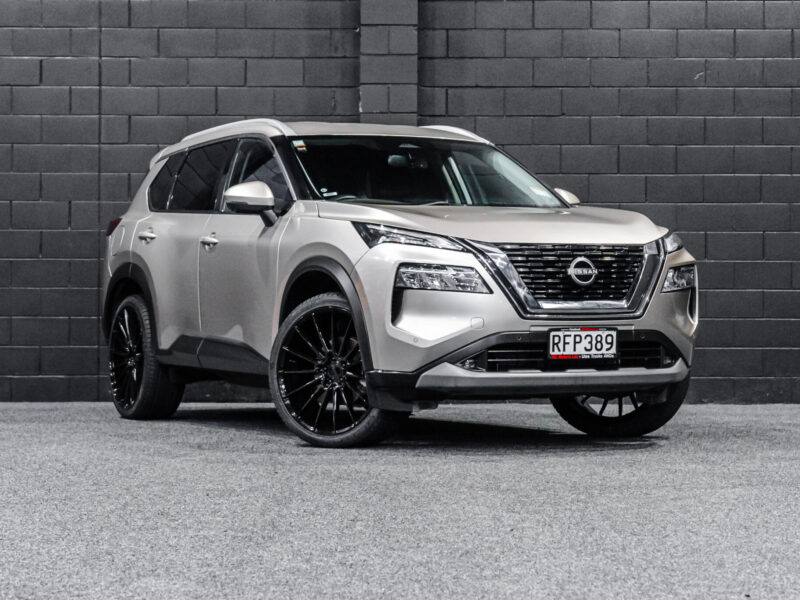 Vehicle Gallery Image