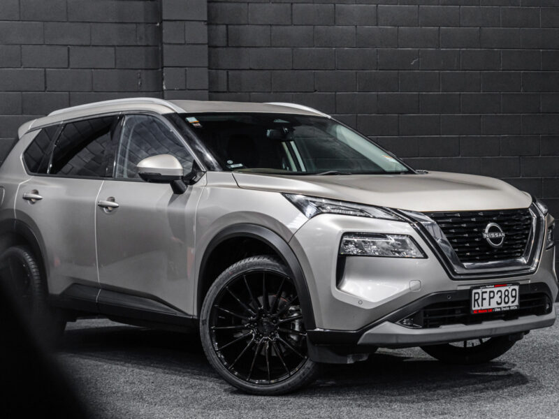 Vehicle Gallery Image