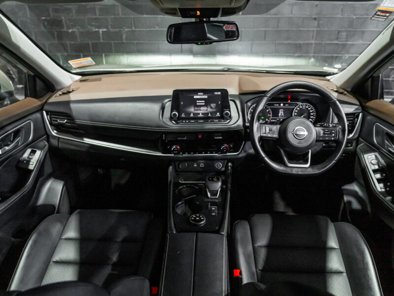Vehicle Gallery Image