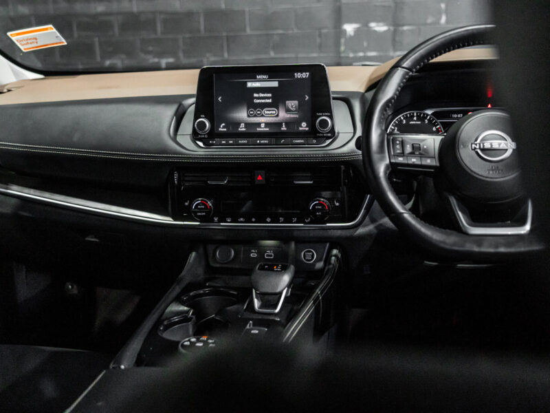 Vehicle Gallery Image