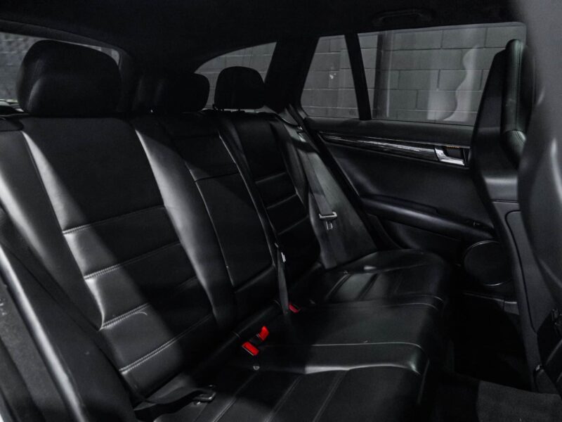 Vehicle Gallery Image