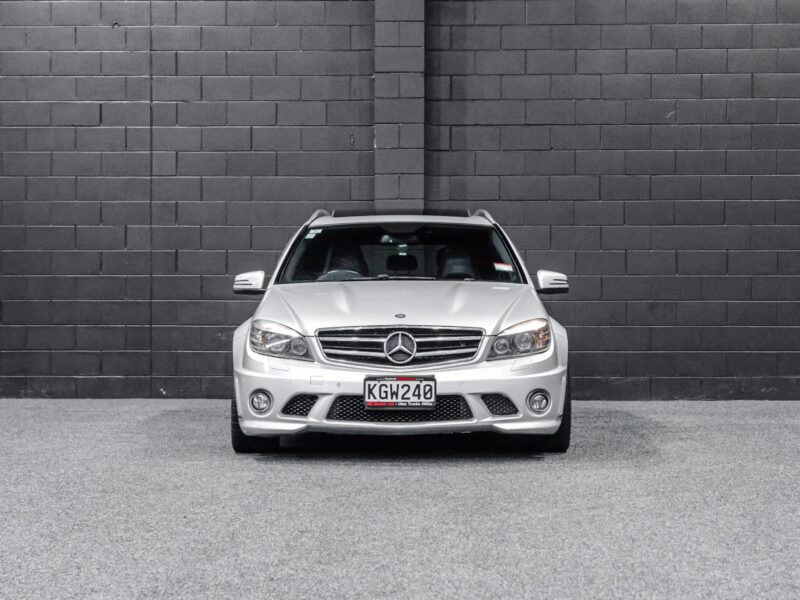 Vehicle Gallery Image