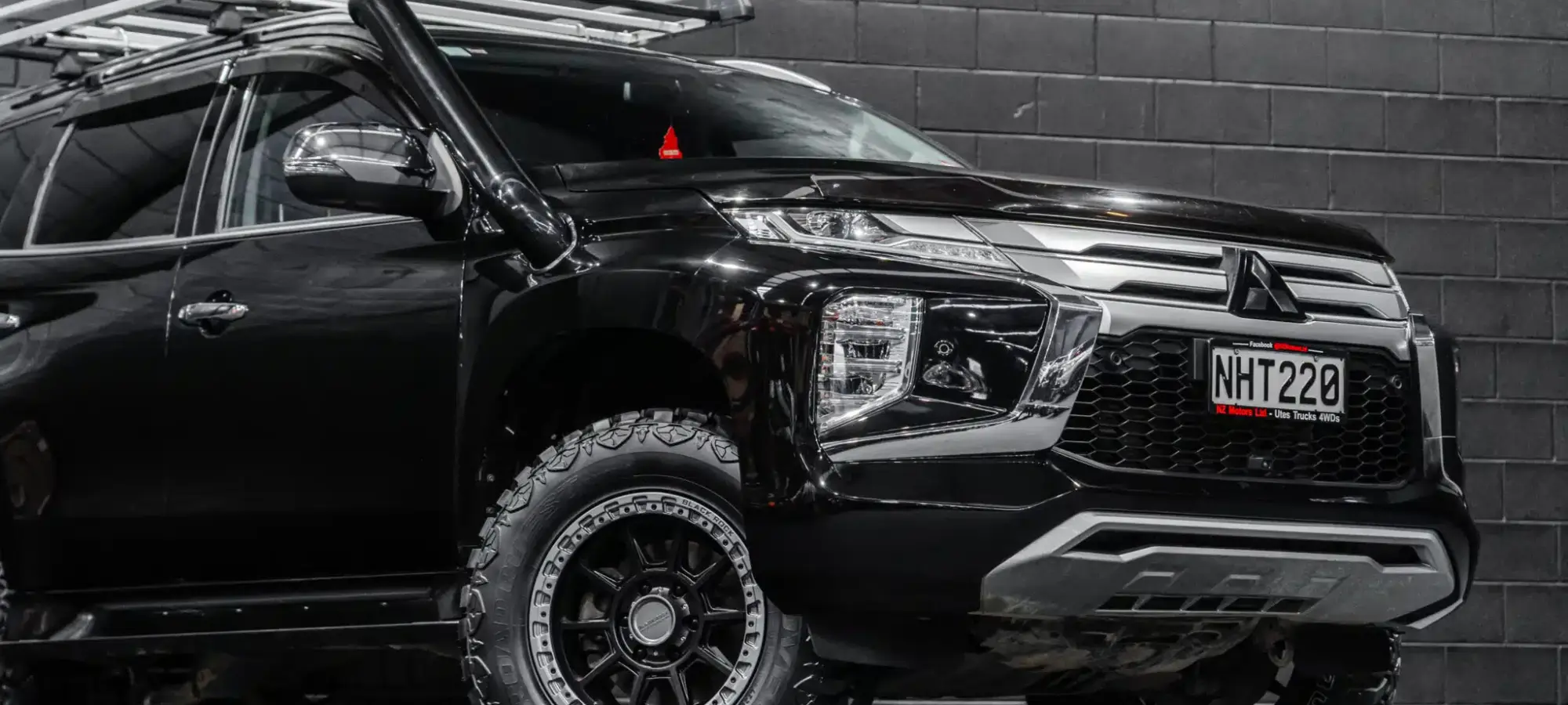 Vehicle Gallery Image