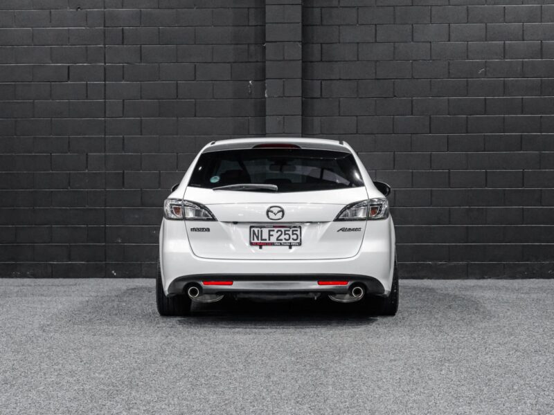 Vehicle Gallery Image