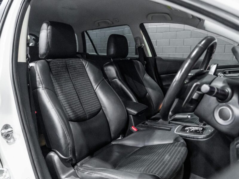 Vehicle Gallery Image