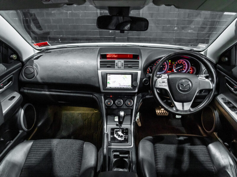 Vehicle Gallery Image