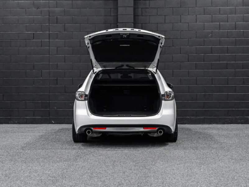Vehicle Gallery Image