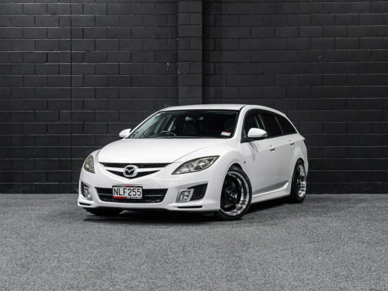 Vehicle Gallery Image