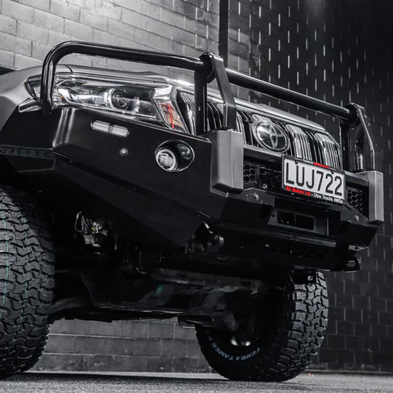 DEFENDER Off-Road Triple Loop Bull-Bar to suit - Image 4