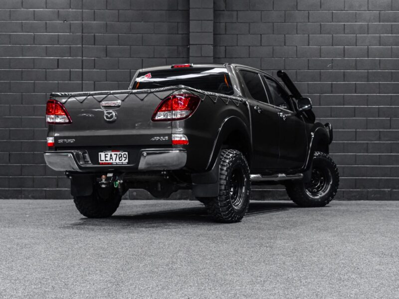 Vehicle Gallery Image