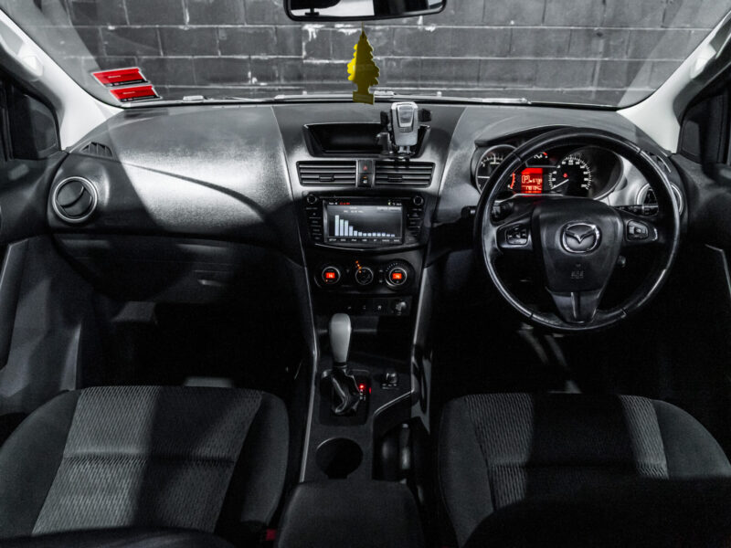 Vehicle Gallery Image