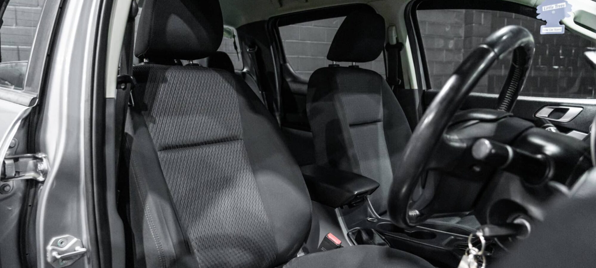 Vehicle Gallery Image