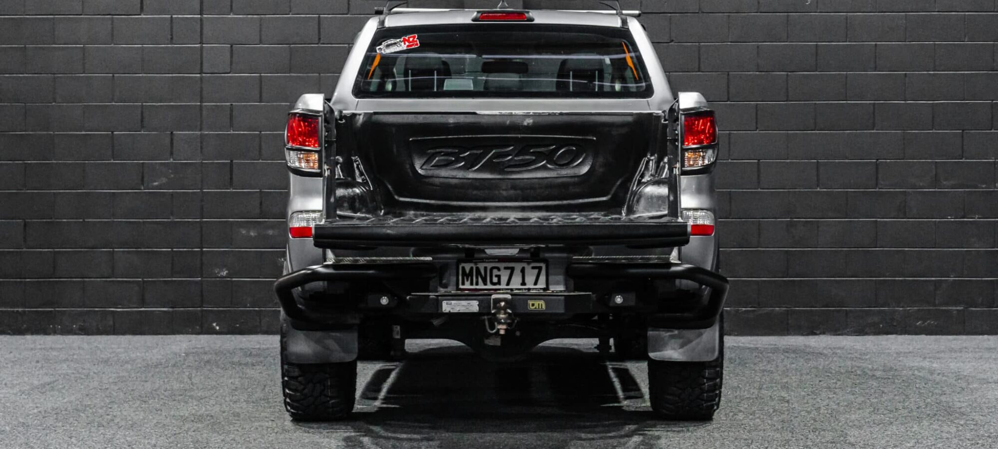 Vehicle Gallery Image