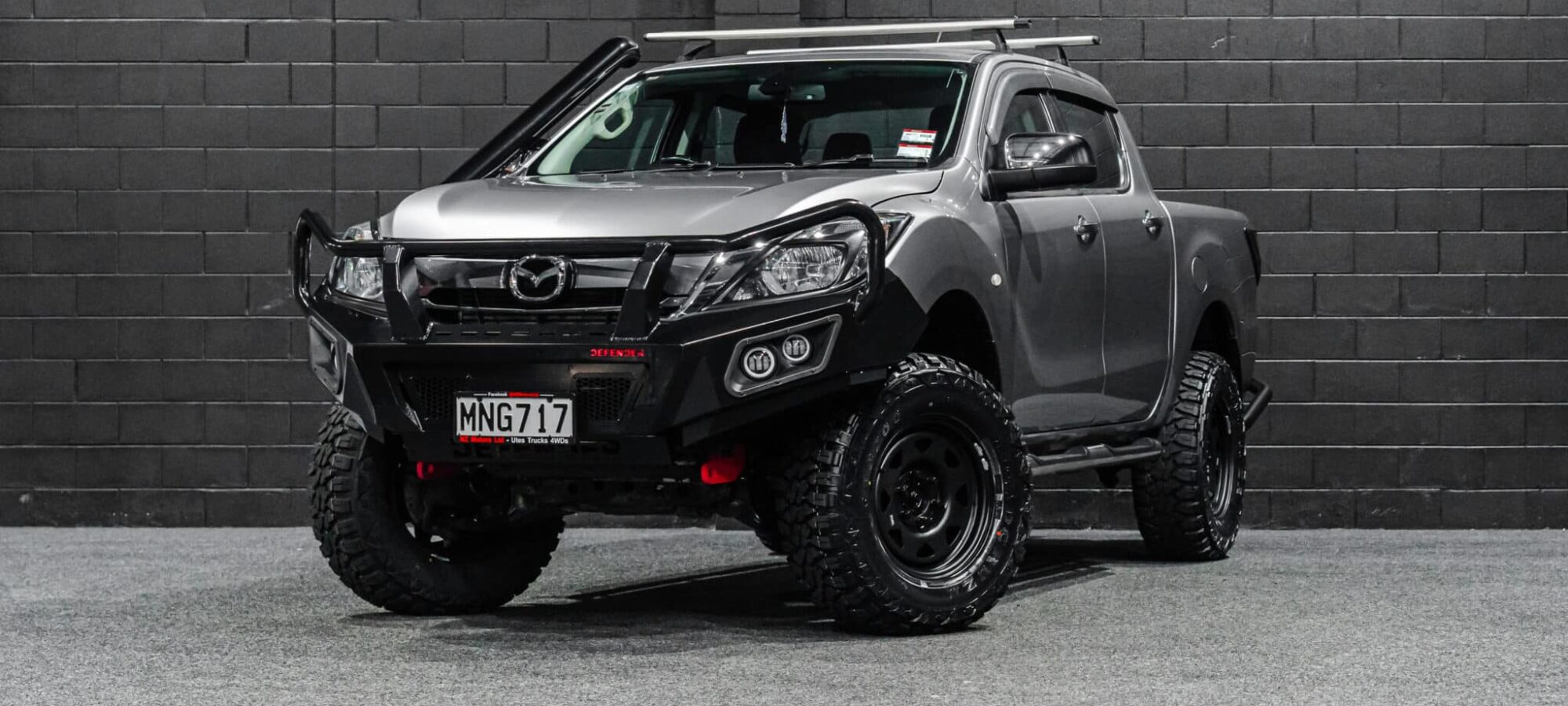 Vehicle Gallery Image