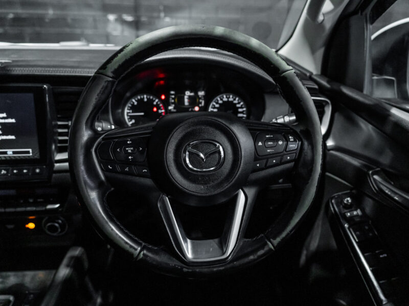 Vehicle Gallery Image