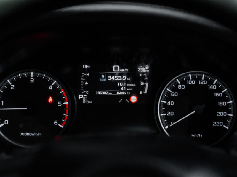 Vehicle Gallery Image