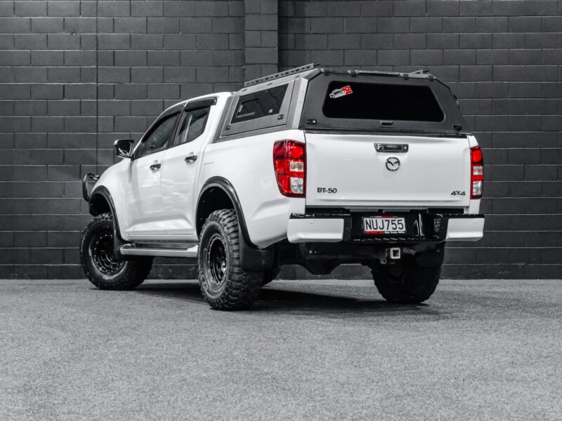 Vehicle Gallery Image