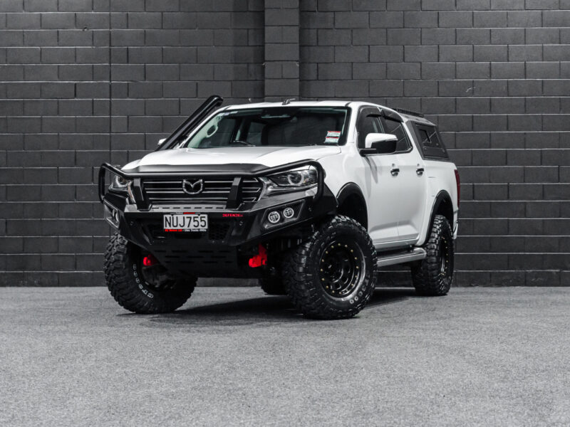 Vehicle Gallery Image
