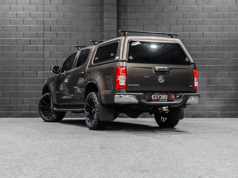 Vehicle Gallery Image
