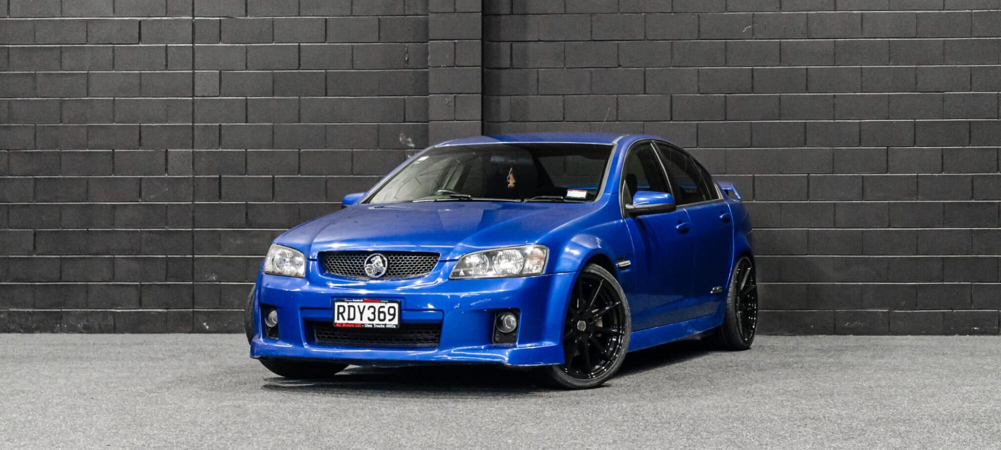 Vehicle Gallery Image